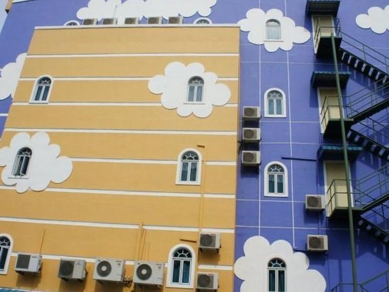 Sky View Hotel Managed By Os Batam Экстерьер фото