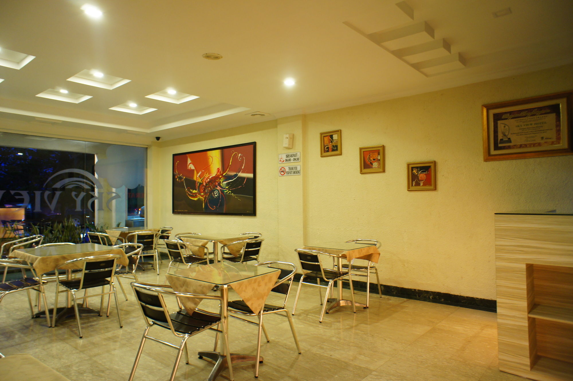 Sky View Hotel Managed By Os Batam Экстерьер фото