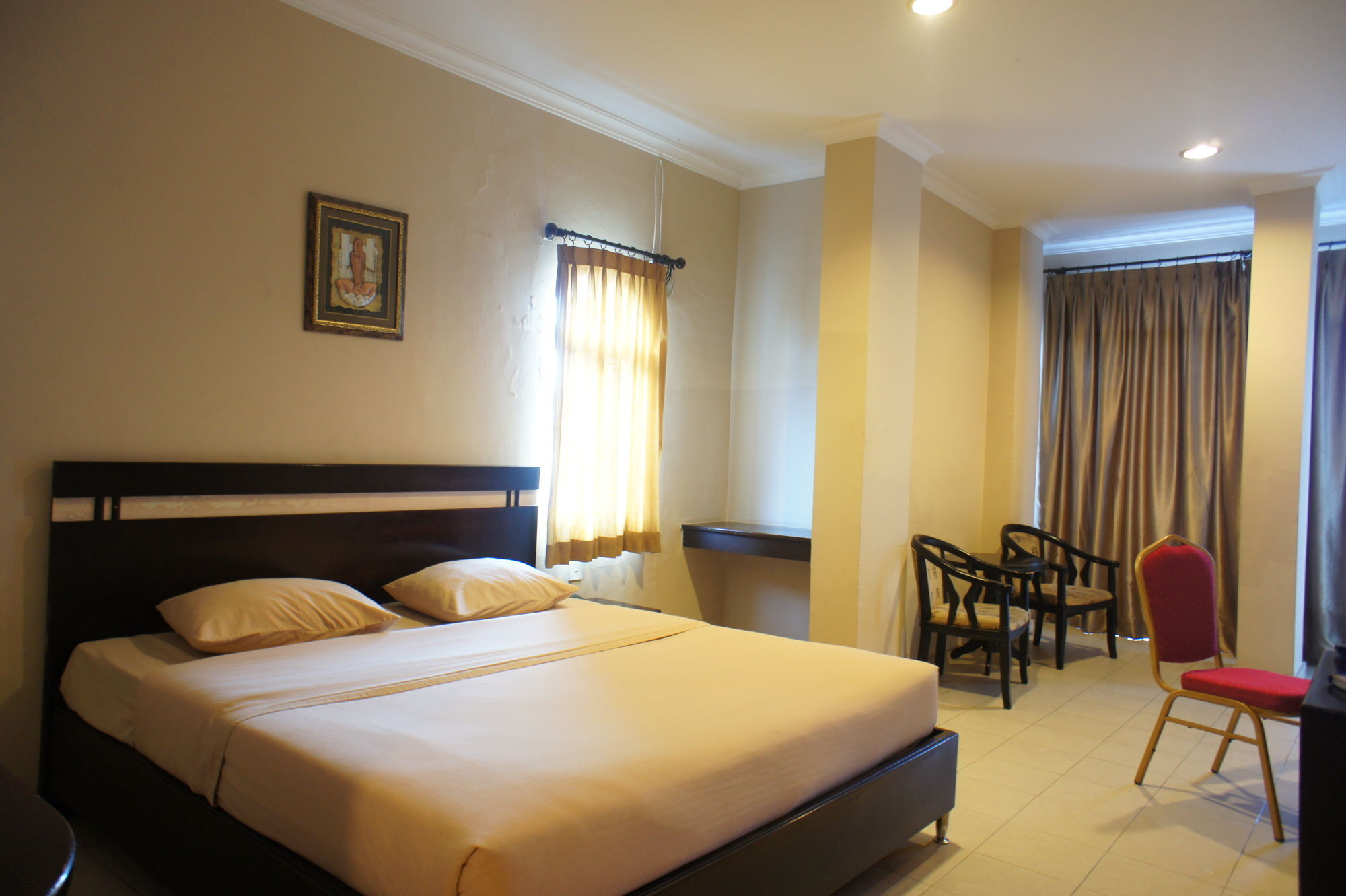Sky View Hotel Managed By Os Batam Экстерьер фото